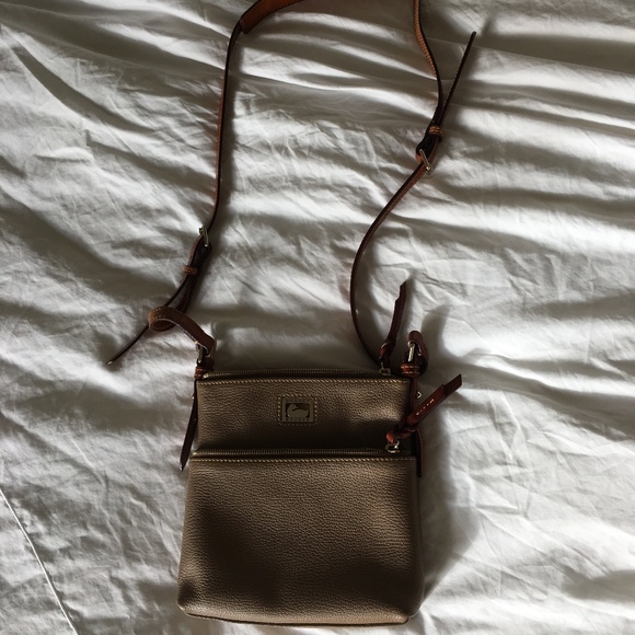 Dooney & Bourke Crossbody - Picture 1 of 7